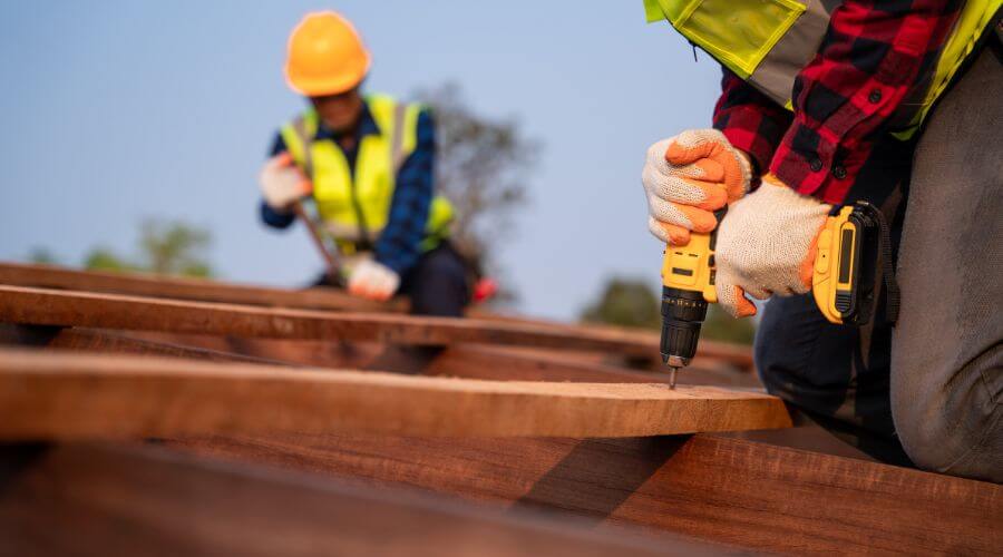 Expert Emergency Roof Repairs services in Eustis, ME